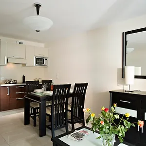 residence-carre-marine.fr-provencehotel.com/